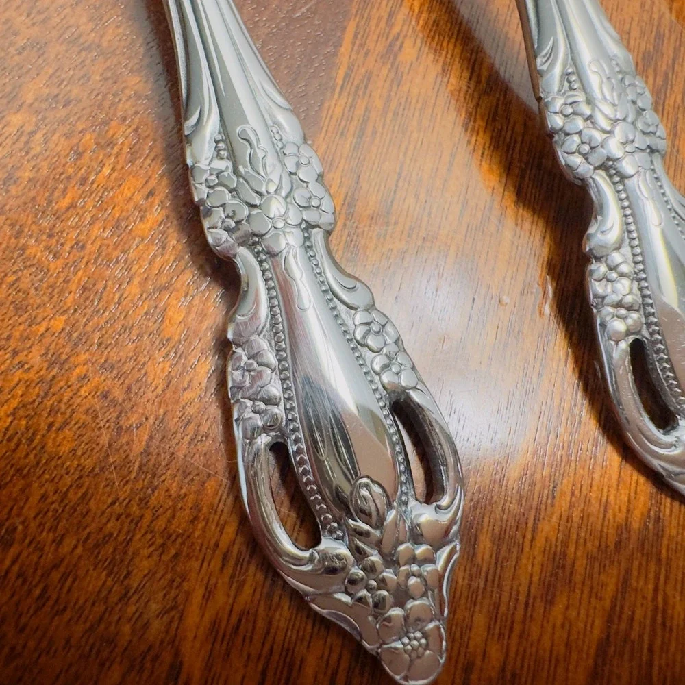 Oneida USA SAMANTHA Stainless Steel Flatware Lot of 5 Iced Tea Spoons